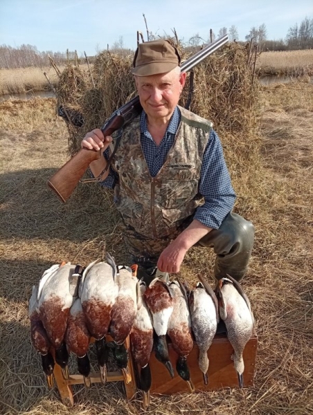 Суровый апрель с июльской жарой.