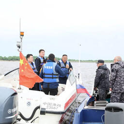 Рыбинспекторы России и Китая вместе проверили Средний Амур